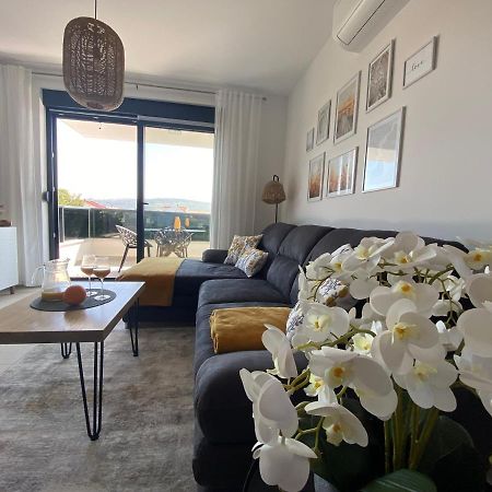 Apartment Agnes With 63 M2 Rooftop Terrace, Grill And Pool Okrug Gornji Exterior foto